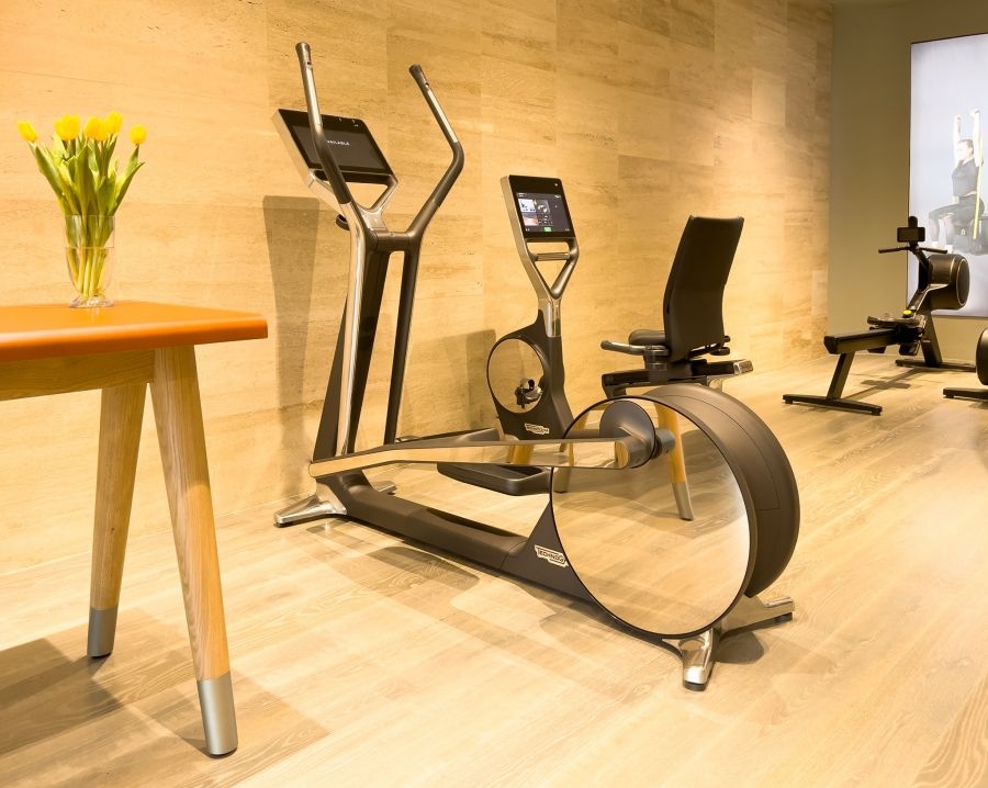 Lijst van fitnessapparatuur die u nodig hebt als u een fitnesscentrum wilt openen