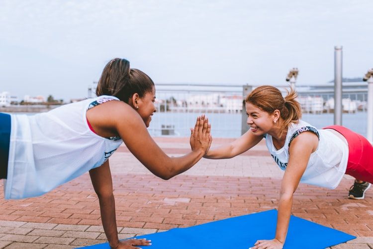 Marchio Fitness al di fuori della struttura